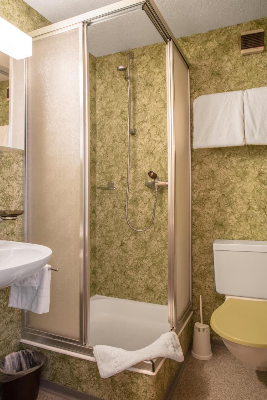 Hotel Burgener Саас-Фее Екстериор снимка