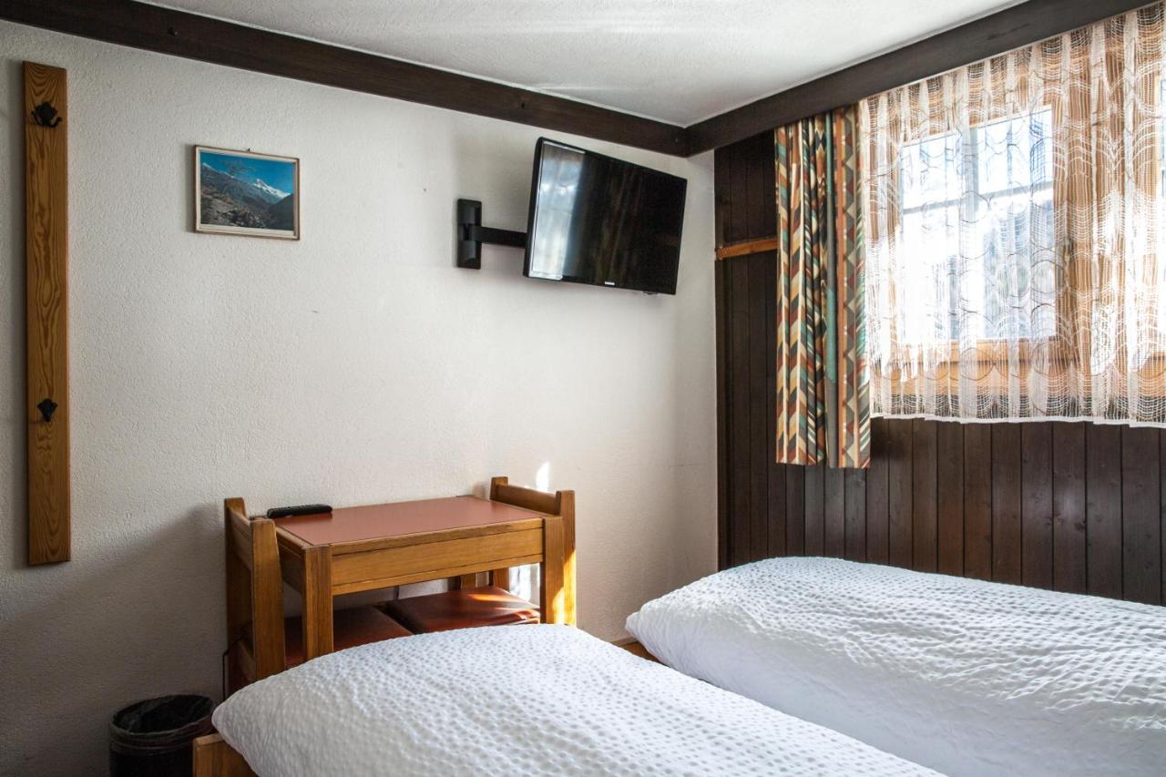 Hotel Burgener Саас-Фее Екстериор снимка